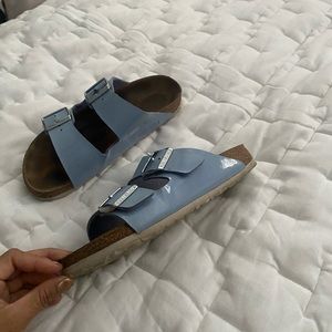 Good condition size 7